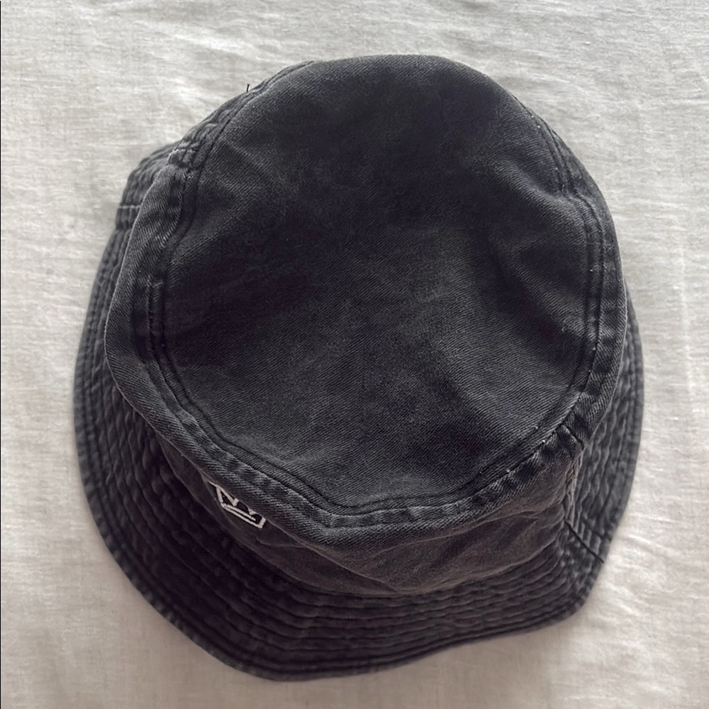 Jean Basquiat Black Bucket Hat - Picture 4 of 4
